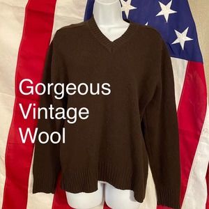 VTG Mens L Foleys Wool V Neck Chocolate Brown Sweater